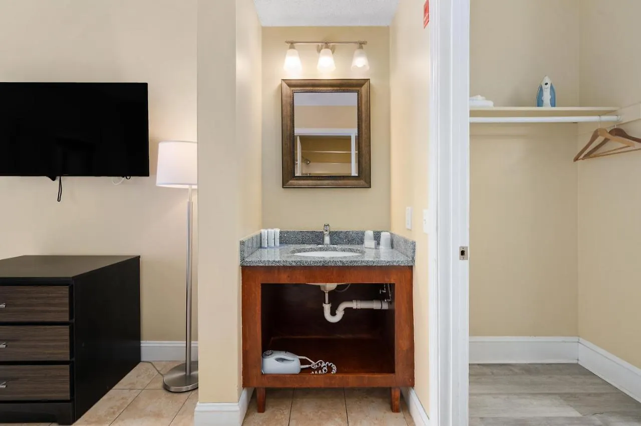 Coastal Palms Inn And Suites Ocean City Motel