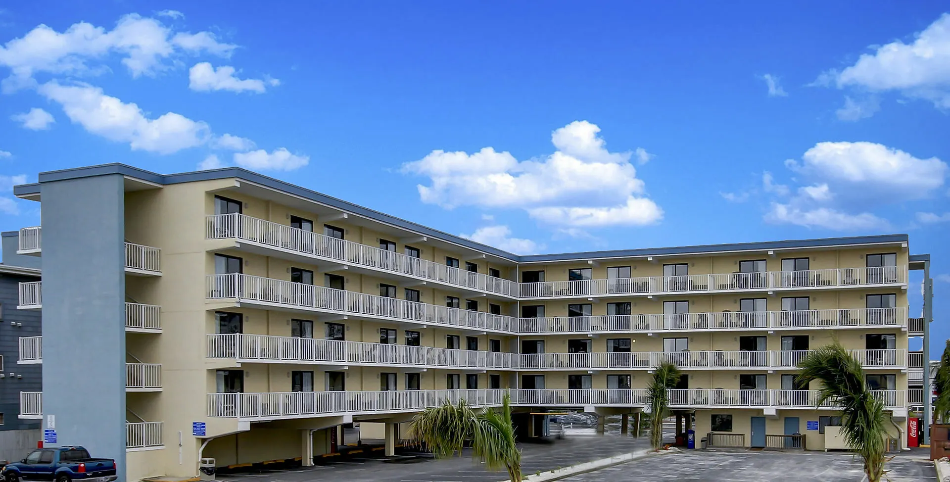 Coastal Palms Inn And Suites Ocean City